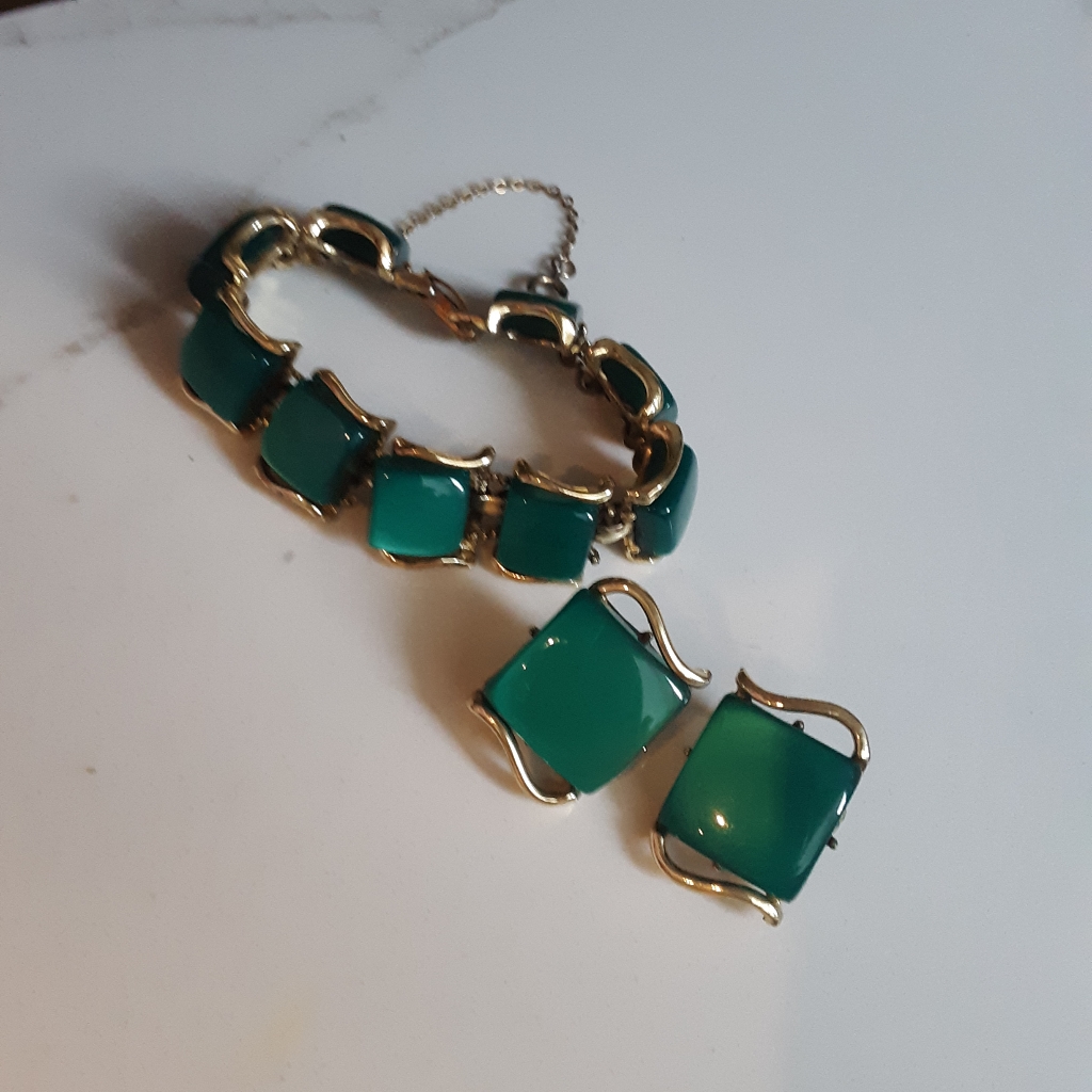 Vintage Cora Bracelet And Earrings